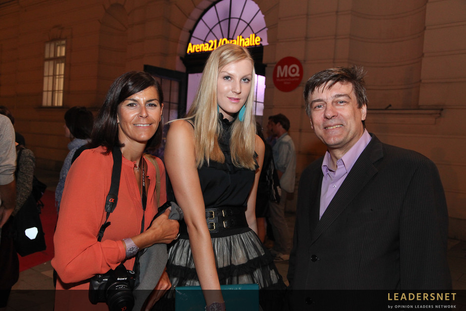 MQ Vienna Fashion Week - Lena Hoschek - Fotos K.Schiffl