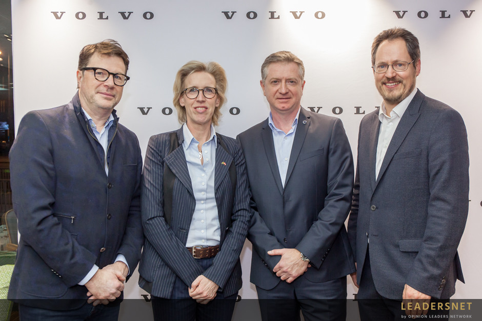 Volvo Cube Opening