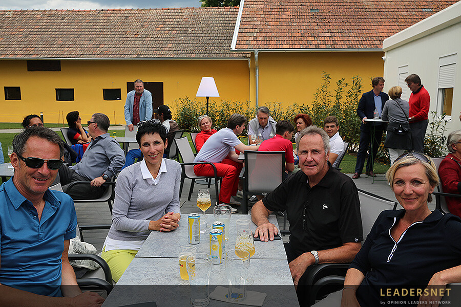Eröffnung des Golfclubs Linsberg
