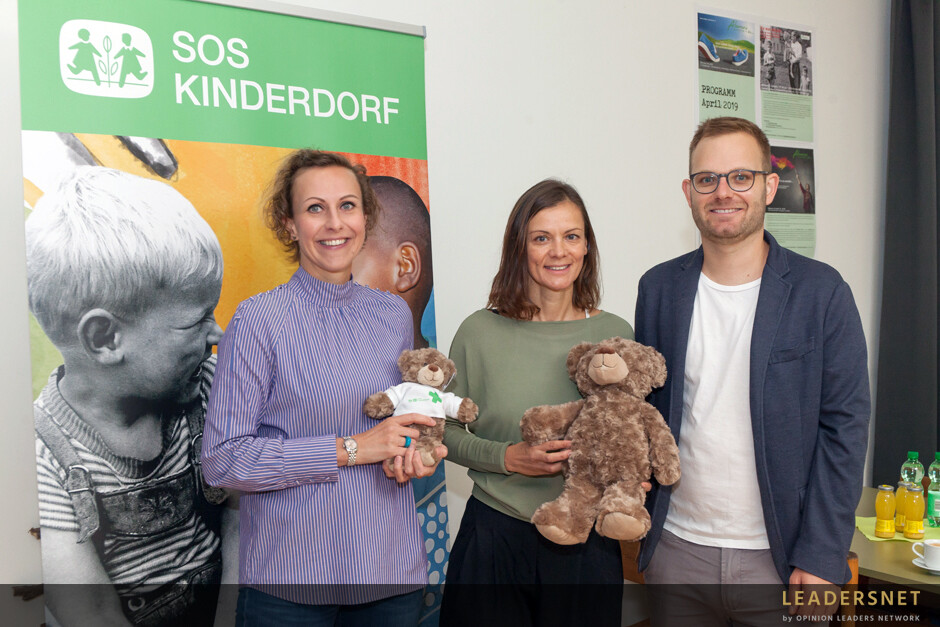Abschluss der SOS-Spendenchallenge "Kinder retten"