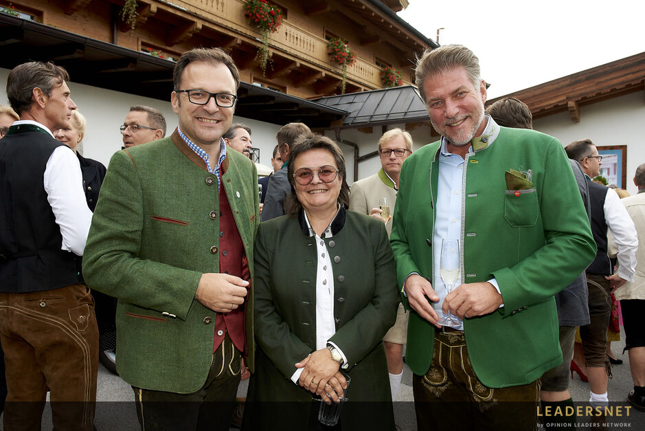 10 Jahre Café+Co Wirtschaftswanderung - Eröffnungsabend Rasmushof in Kitzbühel