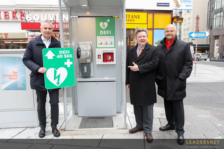 Erster Wiener Telefonzellen-Defibrillator geht in Betrieb