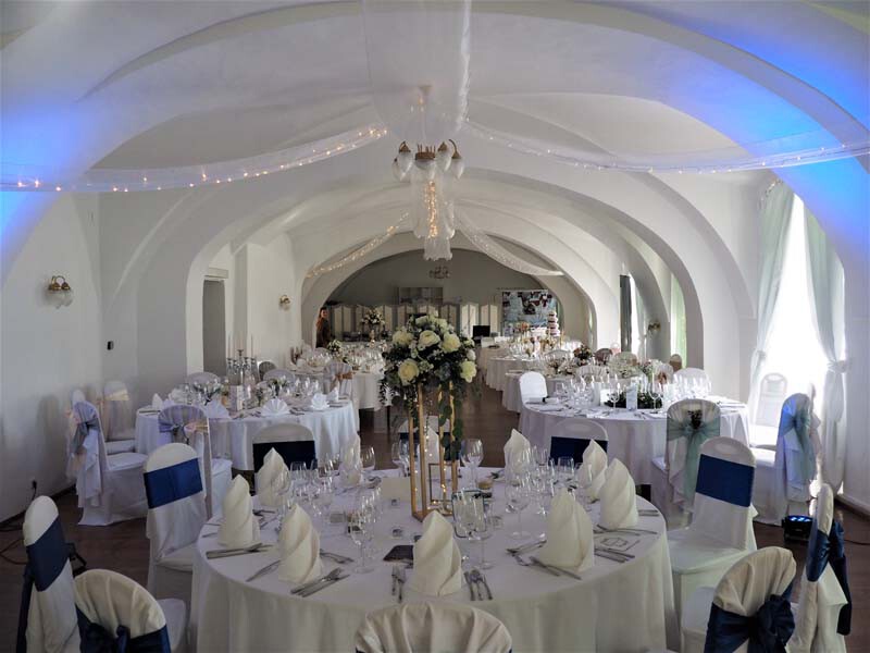 Hochzeitsideen & Feste Feiern 2020 im Schloss Gloggnitz