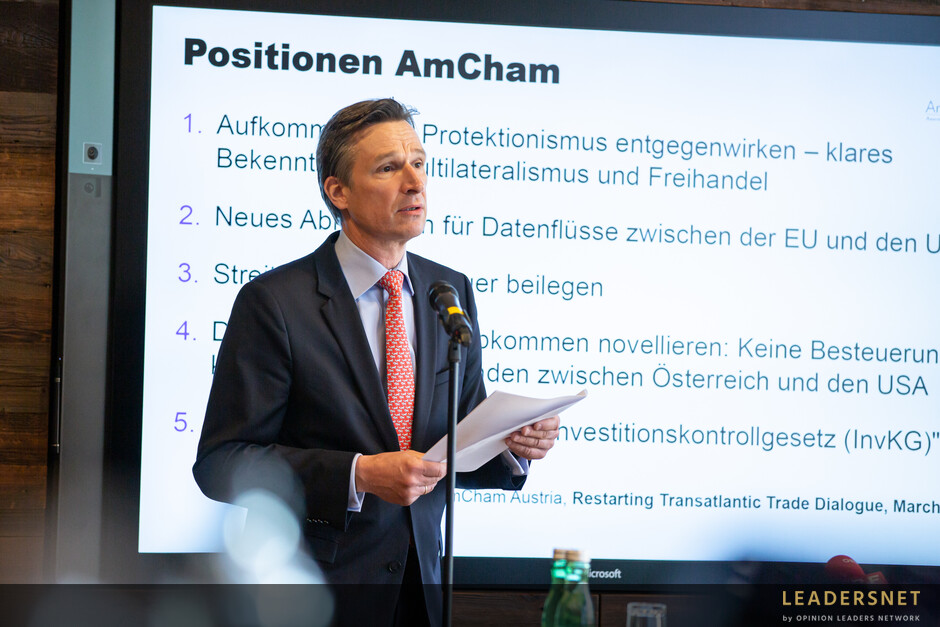 Pressekonferenz Amerikanische Handelskammer in Österreich (AmCham)