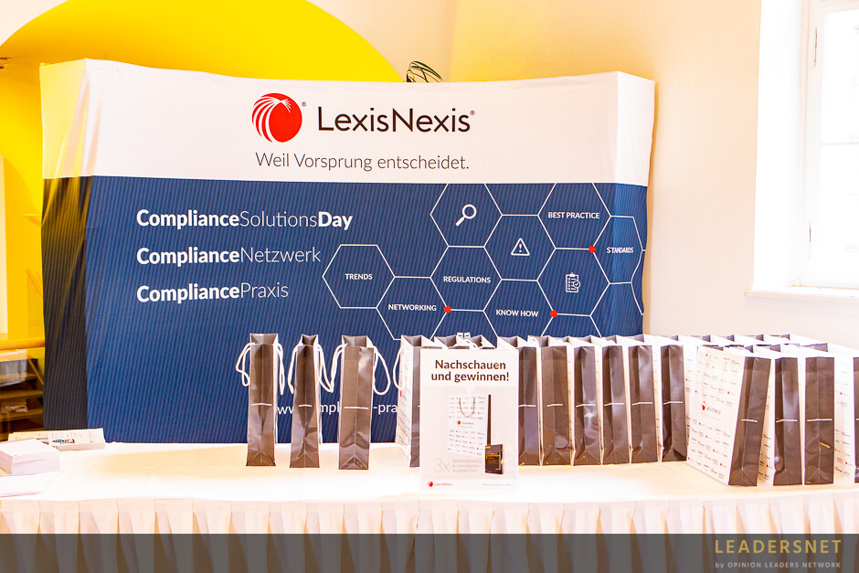 Compliance Solutions Day - LexisNexis