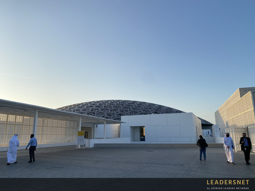 Leitbetriebe Exkursion zum Louvre in Abu Dhabi