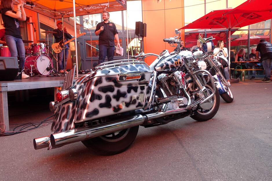 195 Jahre Jubiläen: Fischer's Harley-Davidson feiert „Big Birthdayparty“