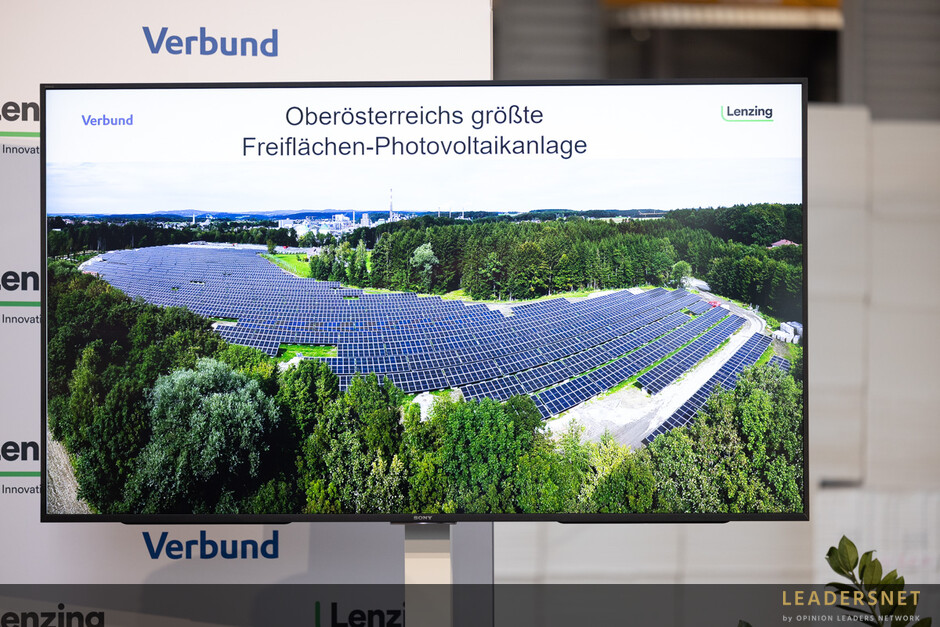 Teil-Inbetriebnahme einer der größten Flächen-Photovoltaikanlage in Oberösterreich