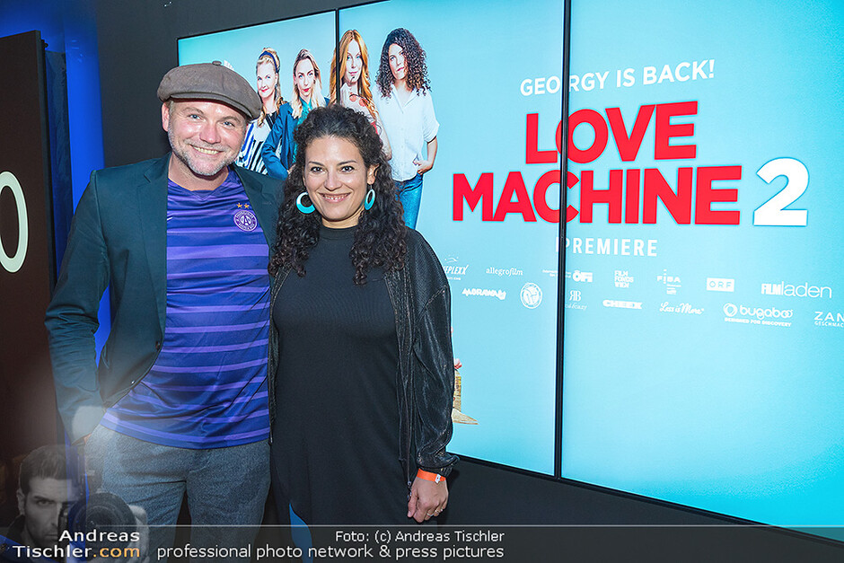 Premiere von Love Machine 2