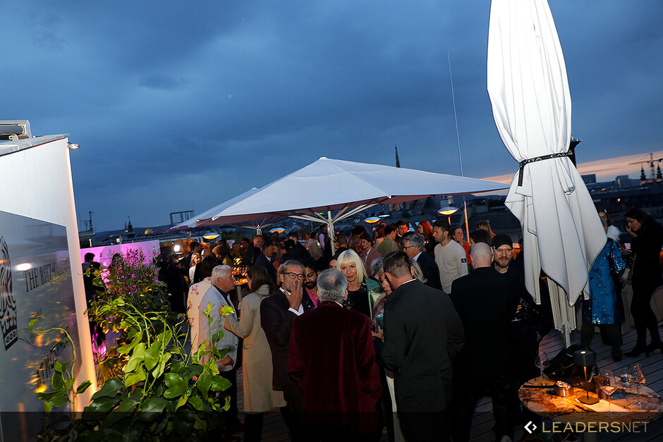 Exklusive Opening Party der Atmosphere Rooftop Bar
