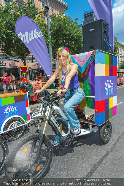 Milka auf der Vienna Pride