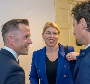 Büroeröffnung - Schütze Public Results