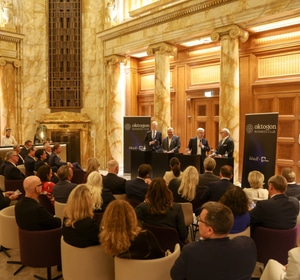 Oktogon Business Club Teil II
