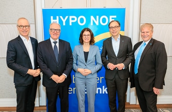 HYPO NOE Export Lounge