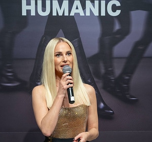 Humanic x Silvia Schneider und Kunstausstellung