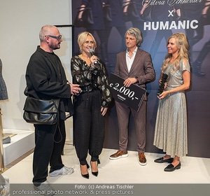 Humanic x Silvia Schneider und Kunstausstellung