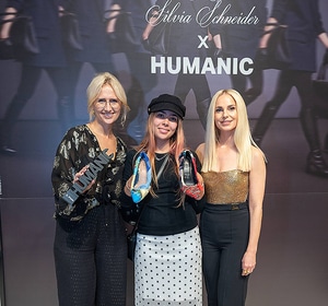 Humanic x Silvia Schneider und Kunstausstellung