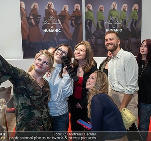 Humanic x Silvia Schneider und Kunstausstellung