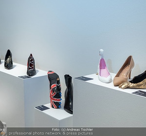 Humanic x Silvia Schneider und Kunstausstellung