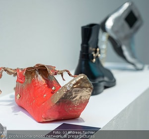 Humanic x Silvia Schneider und Kunstausstellung