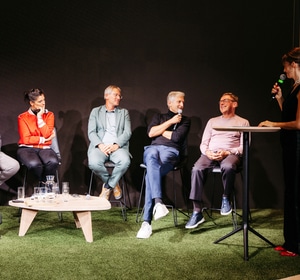 BEYOND THE GAME & BEHIND THE STAGE - EPV