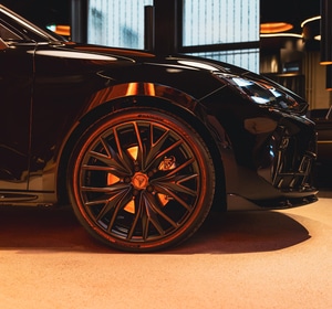 CUPRA und ABT bringen Performance- und Motorsport-DNA ins Herzen von Wien