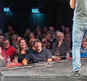 Premiere "Bro-Fessor, checkst du!?" Teil II